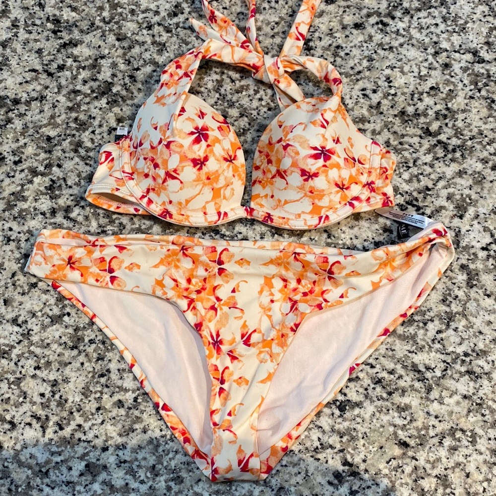 Adore me swim suit set. Bottom size medium. Push-up top size 30B.